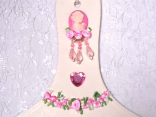0124B  Pink Victorian Watermelon Key Holder Plaque