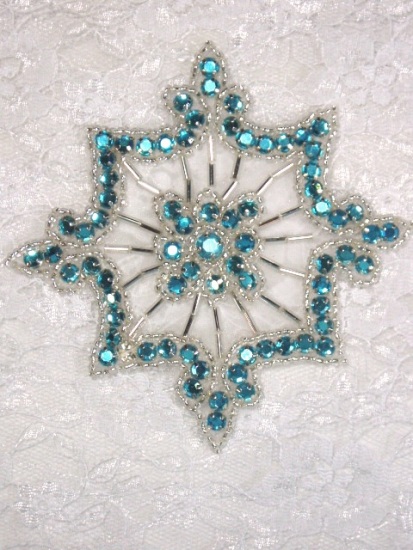 0260  Turquoise Jewel Silver Beaded Rhinestone Applique 4"