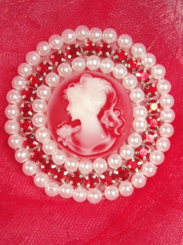 0284  Red & White Rhinestone Victorian Cameo Beaded Applique 2.25"-white,red,ivory,cameo,applique,beaded,beaded applique,victorian,brooch,rhinestone,applique