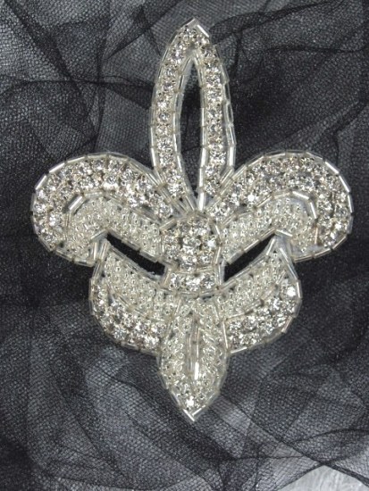 0329  Silver Rhinestone Fleur De Leis Sequin Beaded Applique 4"