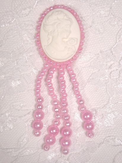 0340  Pink  / Ivory Victorian Cameo Dangle Beaded Applique 3.25"