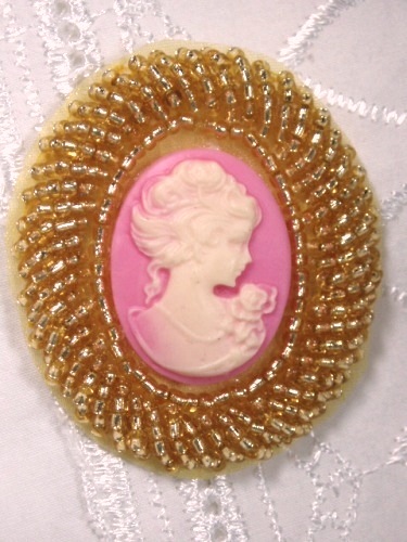 0383  Gold Pink Victorian Cameo Beaded Applique 2"