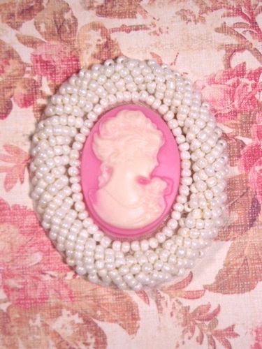 0383  Ivory Pink Victorian Cameo Beaded Applique 2"-ivory,pink,cameo,applique,beaded,beaded applique,victorian