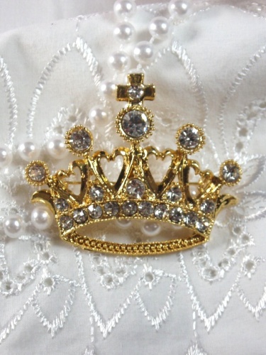 0392  Gold Rhinestone Crown Brooch Pin 2"-gold,brooch,pin,applique,cross,rhinestone 
