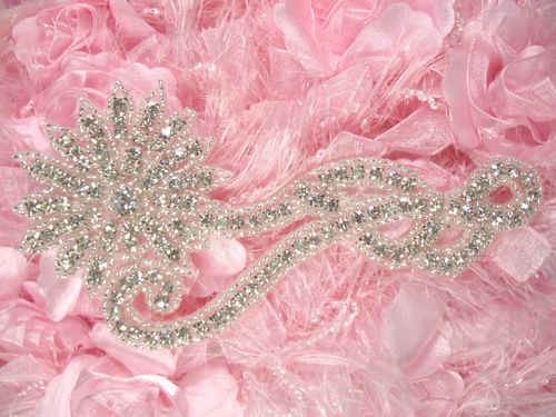 0401  Rhinestone Designer Beaded Applique 6.5"