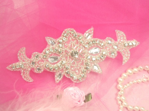 0467 Silver Rhinestone Beaded Applique 5.75"