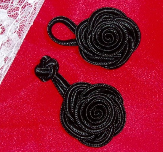 0250  Black Frog Button Closure 3.75"