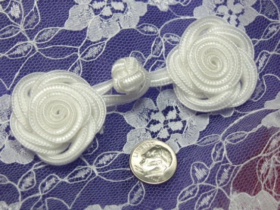 0250  White Frog Button Closure 3.75"