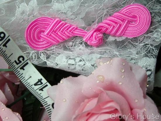 0253  Pink President Frog Button Closure 4"