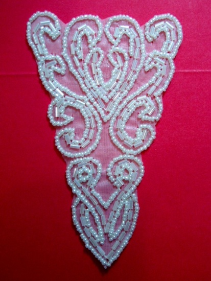 K8922  White Victorian 5.25"  Beaded Applique