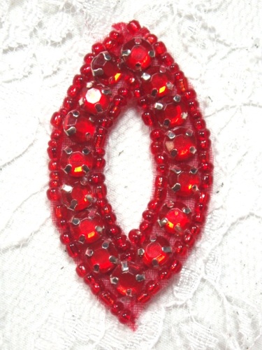 A0474B  Red Rhinestone Jewel Eye Applique 1.25"
