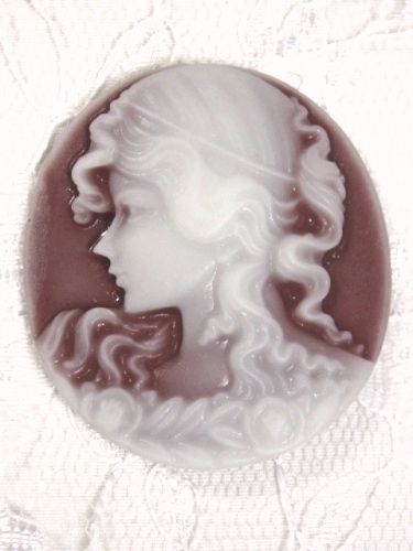 CB22  Brown Victorian Cameo Bead 1.5"