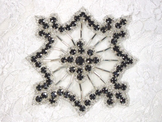 0260  Black Jewel Silver Beaded Rhinestone Applique 4"