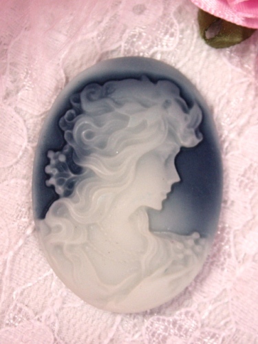 CB4  Navy White Victorian Cameo Bead 1.5"