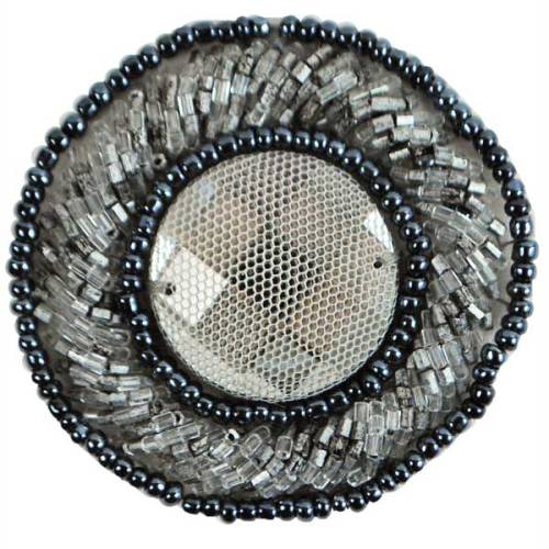 E2621 Grey Round Bead Medallion 2.5"