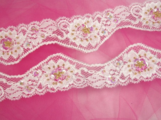L16 White Venice Lace Sequin Beaded Stretch Trim