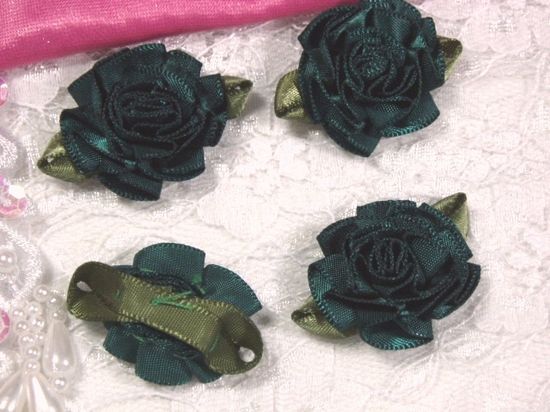 L22  Lot of 4 Hunter Green Floral Rose Flower Appliques 1.5"-hunter,green,flower,floral,rose,lot,applique,embellishment,motif 