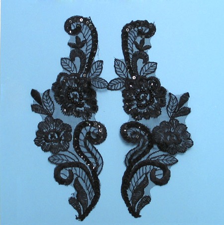 E2735  Black Venise Lace Mirror Pair Appliques 8.5"
