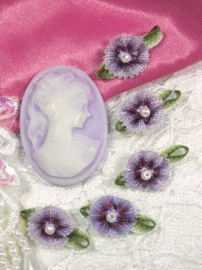L40 Set of 5 Lavender Ombre Rose Pearl Orchid Applique