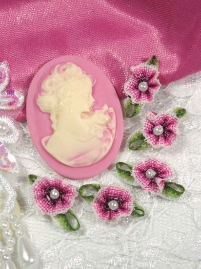 L40 Set of 5 Pink Ombre Rose Pearl Orchid Applique