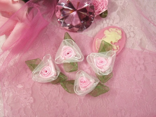 L53  Set of ( 4 ) Pink Ribbon Roses 1.5"