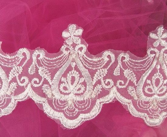 C41  White Venise Lace Victorian Sewing Trim 3.5"-lace,trim,white,embellishment,embroidered,venise,venice,lace,victorian,sewing,motif
