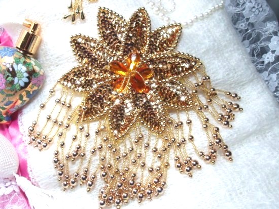 Reduced  Gold Starburst Epaulet Sequin Beaded Appliuque 0018