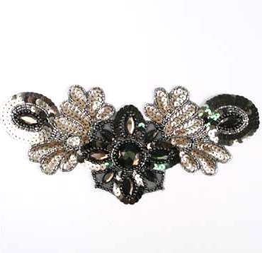 E3432  Brown Jewel Sequin Beaded Applique Collar 10"