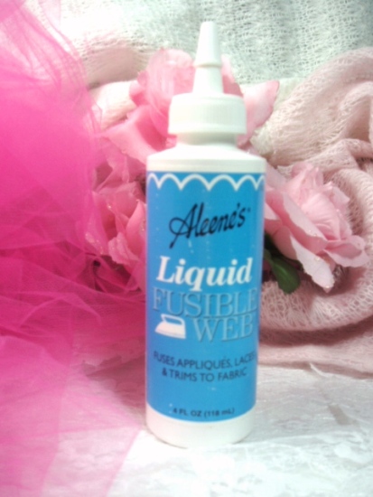 Aleene's Liquid "Fusible Web" Fabric Applique Glue