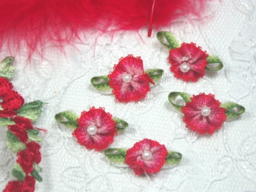 L40 Set of 5  Red Ombre Rose Pearl Orchid Appliques