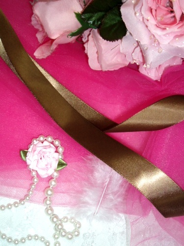 R1  Brown Satin Craft Ribbon 7/8"