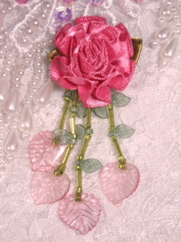 VD17 Mauve Flower Dangle Beaded Applique 3"