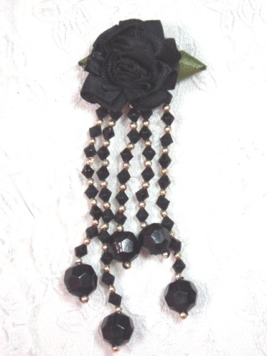 VD21  Black  Floral Dangle Beaded Applique 3.75"