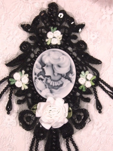 VG28  Black White Venise Lace Cameo Applique 7.5"-white,embellishment,black,victorian,cameo,applique,venise,lace,venice