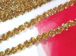 0248  Gold Sequin Floral Trim 1/2"
