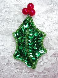 0295  Christmas Holly Beaded Sequin Applique 3"