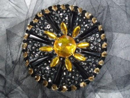 0327 Reduced Black Gold Round Jewel Sequin Beaded Applique 4"-gold,black,sequin,beaded,applique,sequined,beads,sequins,appliques,leaf,dangle