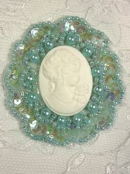 0347  Mint Green  / Ivory Victorian Cameo Sequin Beaded Applique Brooch 2"-mint,green,gold,ivory,victorian,cameo,embellishment,sewing,clothing,sequin,beaded,bead,sequins,applique,motif,sewing,beaded,brooch  