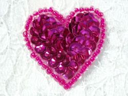 0362  Burgundy Fuchsia Heart Beaded Sequin Applique 1" +