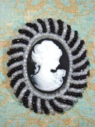 0383  Black White Victorian Cameo Beaded Applique 2"-black,white,cameo,applique,beaded,beaded applique,victorian