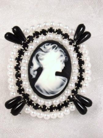 0388  White Black Cameo Beaded Applique 2.75"-black,cameo,applique,beaded,beaded applique,victorian,brooch,rhinestone