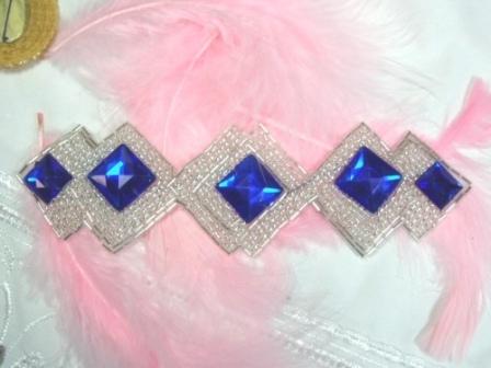 0407  Silver Beaded  Blue Diamond Jewel Applique 7"