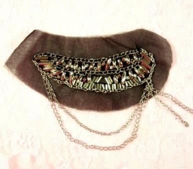 0451  Silver Beaded Chain Applique 4"-silver,beaded,applique,trimmings,embellishment,motif,yoke,motif,collar