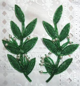 Green Leaf Mirror Pair 5.25" Beaded Appliques K8274-sequin,beaded,applique,sequined,beads,sequins,appliques,green,leaf