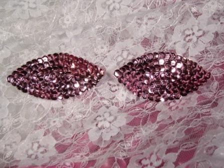K8263  Mauve Rose Eye Pair Sequin  Appliques  2.5"-embellishment,sewing,clothing,sequin,beaded,bead,sequins,applique,claw,mini,small,mauve,rose,eye
