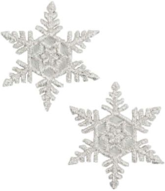 E5012 Set of ( 2 ) Silver Embroidered Snowflake Appliques 1.5"