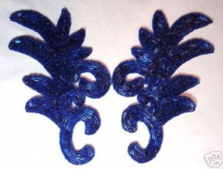 K8257  Blue Beaded Claw  Mirror Pair Appliques 7.5"
