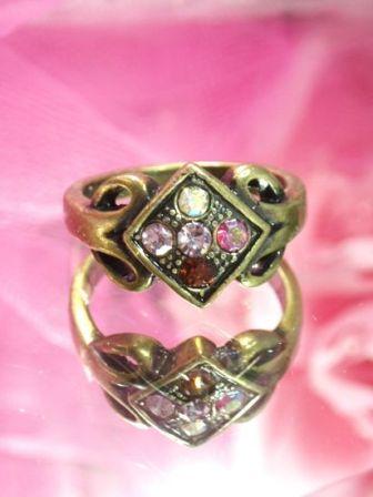 642  MultiColor Rhinestone Antique Gold Vintage Ring sz. 8.75