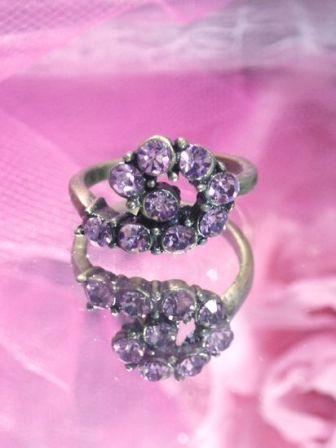 646  Pink Antique Gold Vintage Rhinestone Ring sz. 7.75