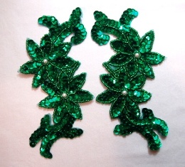 K8254 Kelly Green Floral Mirror Pair Sequin Beaded Applique 6.75"